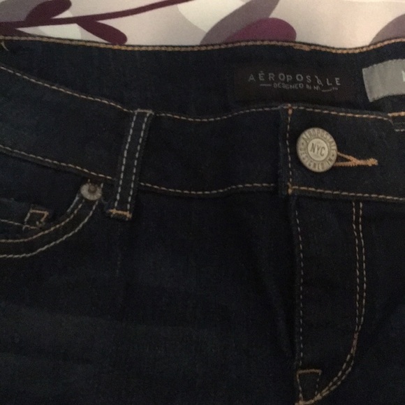 NEW Aeropostale Midi Denim Shorts Size 8 - Picture 3 of 6